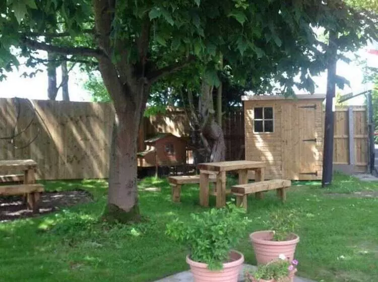 Lovely 2 Bed Chalet At Robinhood Retreat Free Park