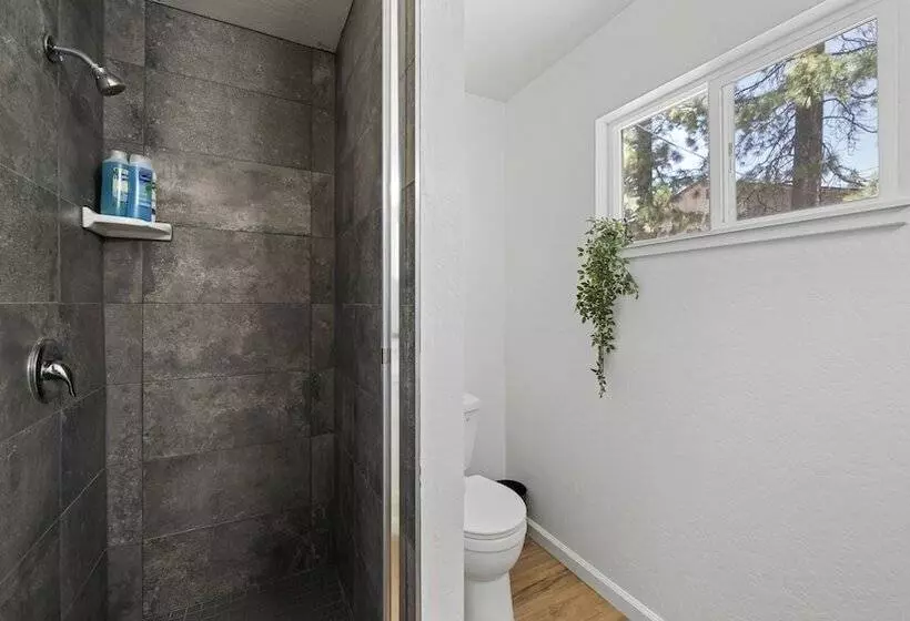 Motelli Adventure Lodge