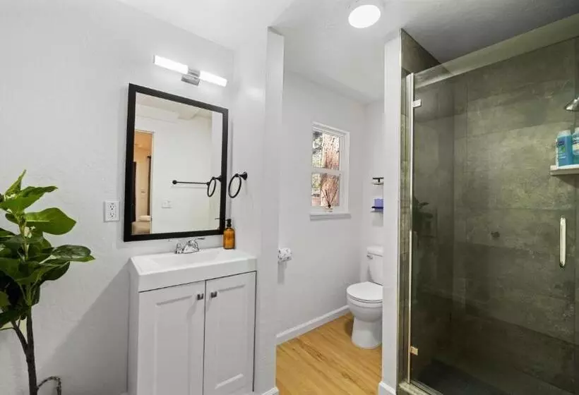 Motelli Adventure Lodge