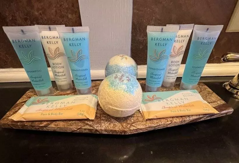 Majatalo Opus House Historic Natchitoches