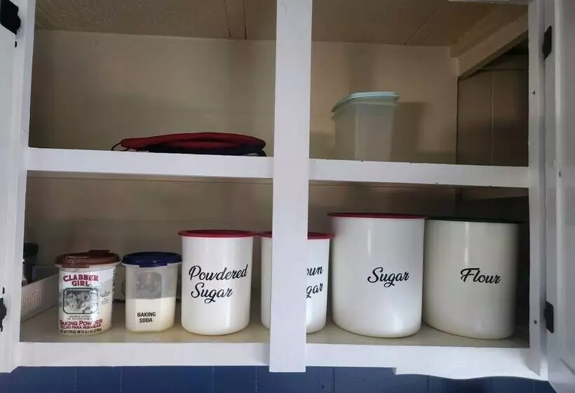 Quiet & Cozy Cottonwood Cottage In Scotia