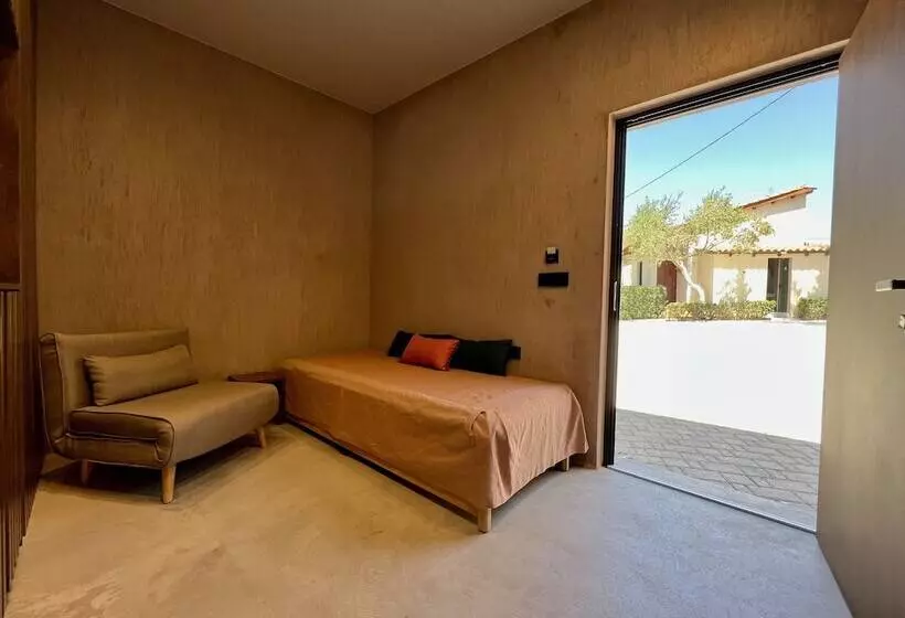 Residenssi Psamathi L&t