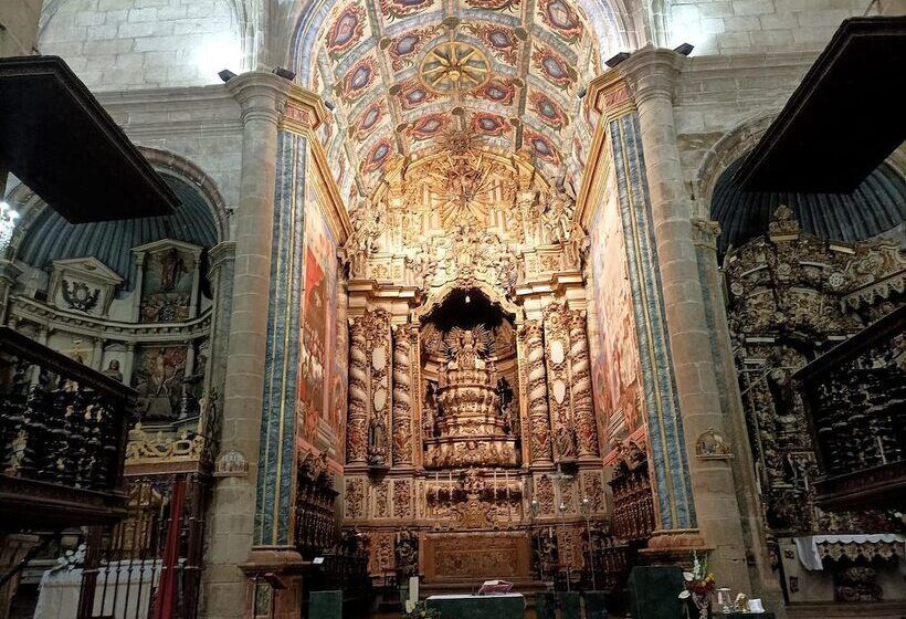 إقامة Stunning House In Mirandela Ideal For 10 People