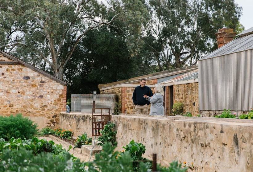 ベッドアンドブレックファースト Anlaby Station