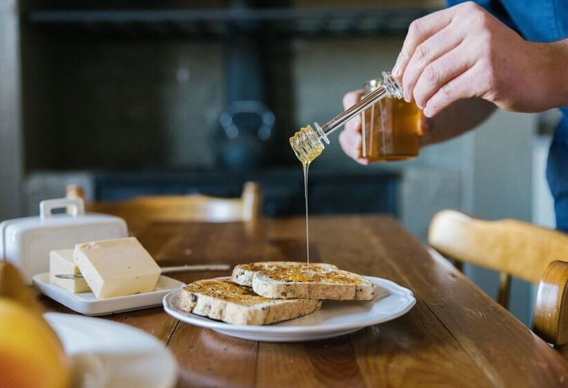 ベッドアンドブレックファースト Anlaby Station