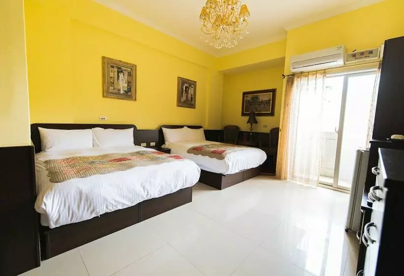 تختخواب و صبحانه Ho Feng Private Hotel 電梯自助民宿