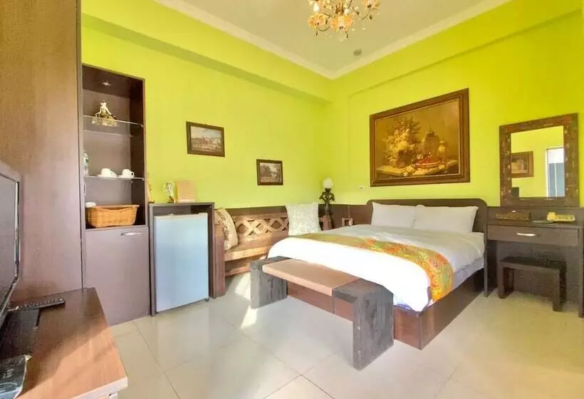 تختخواب و صبحانه Ho Feng Private Hotel 電梯自助民宿