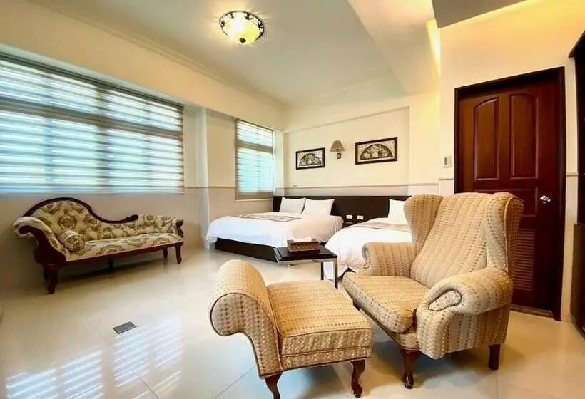 تختخواب و صبحانه Ho Feng Private Hotel 電梯自助民宿