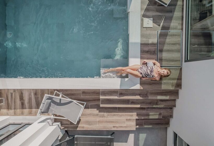 City Moments Penthouse