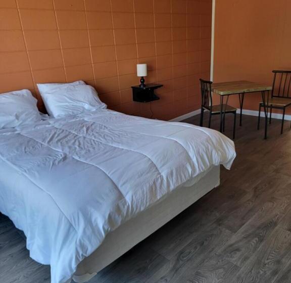 Falls Of Rough Motel