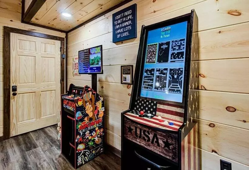 Honey Bear Hill #326