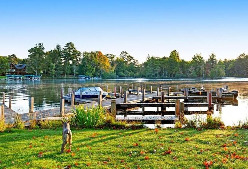 فندق Chanticleer Inn