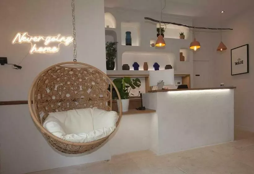 Le Maje Hostel