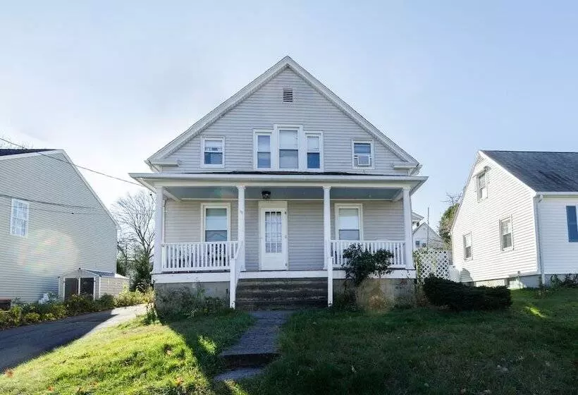 Majatalo 53 Geary Ave