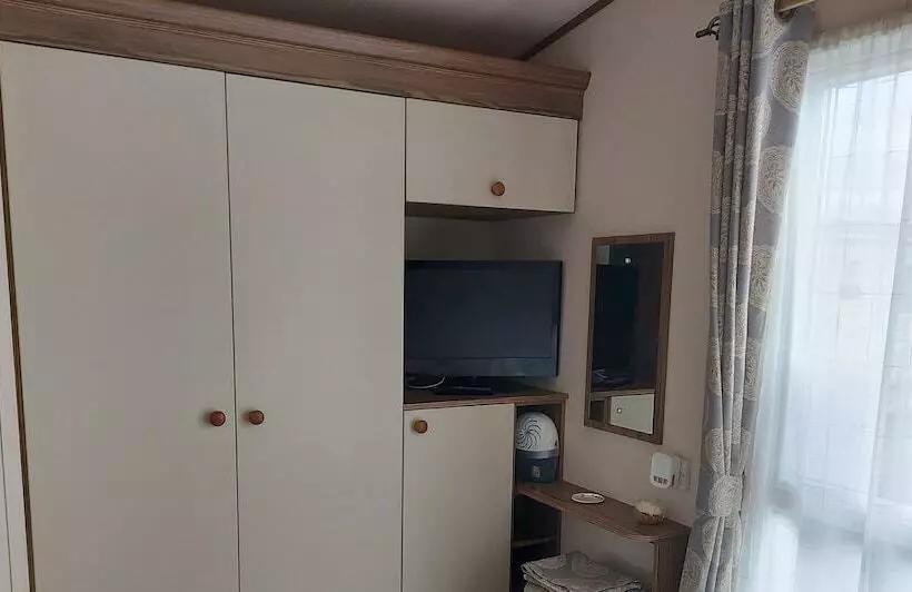 Residenssi 149 Unity Beach 6 Berth Encl Garden No Pets