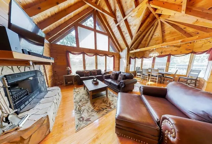 Steele Away 3 Bedrooms