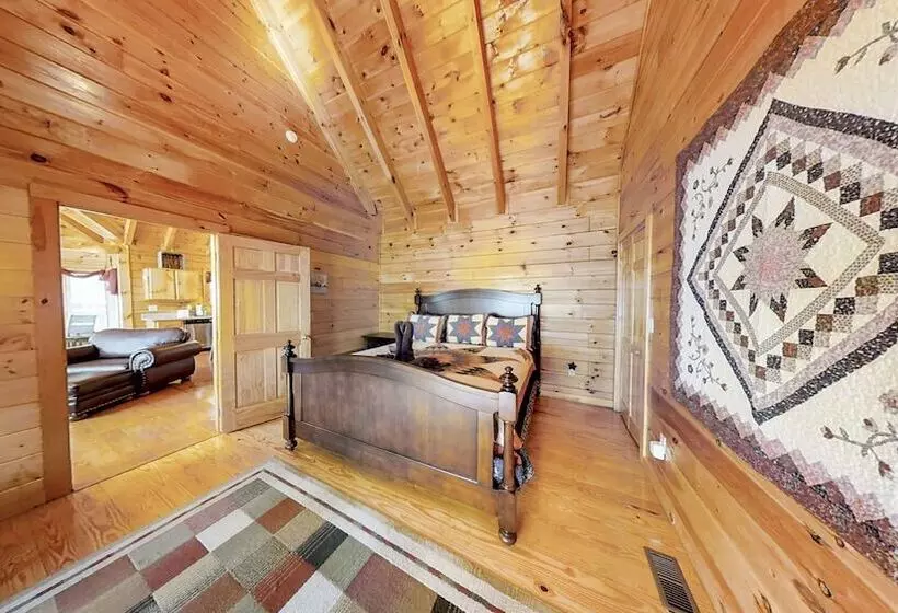 Steele Away 3 Bedrooms