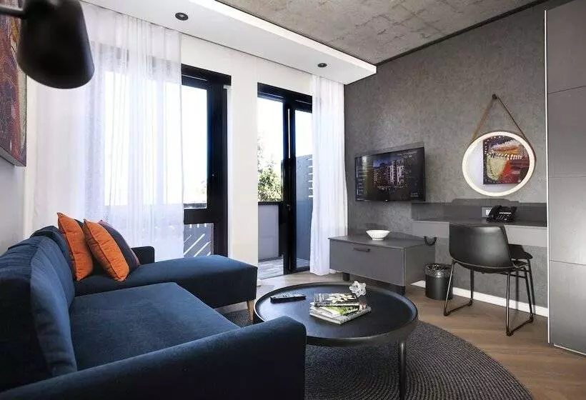 Bridgewater Apartments