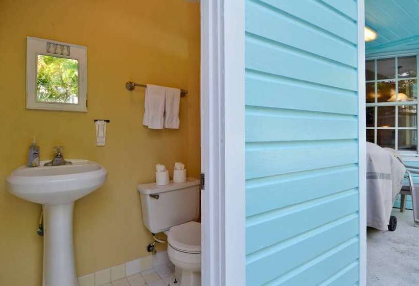 Casa Grande By Avantstay Dt Key West Near South Beach W/ Pool