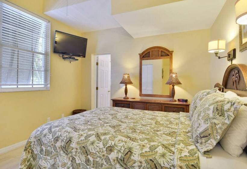 Casa Grande By Avantstay Dt Key West Near South Beach W/ Pool