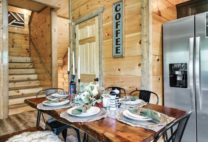 Eagle Splash Vista| Pool Projector, Pet Friendly, Game Room