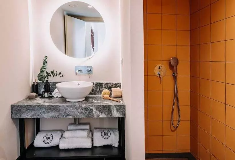 Hotelli Brown Seaside Loutraki