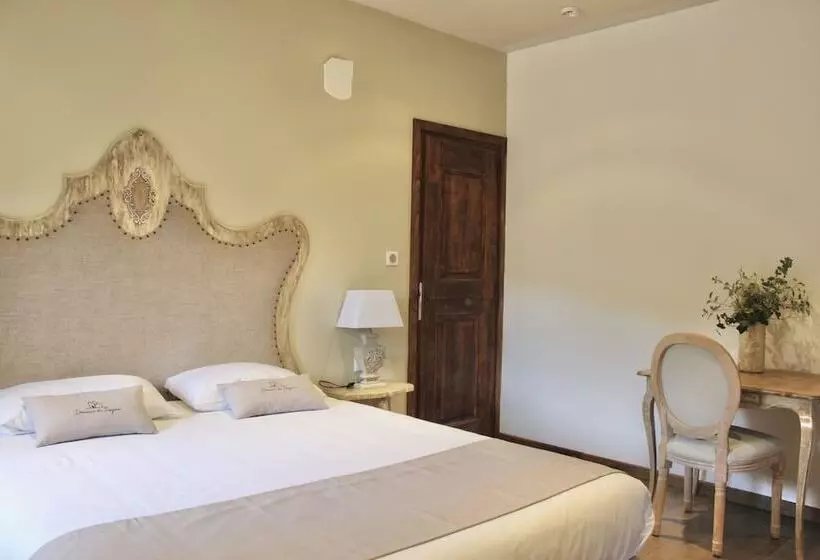 Hotelli Domaine Du Reginu