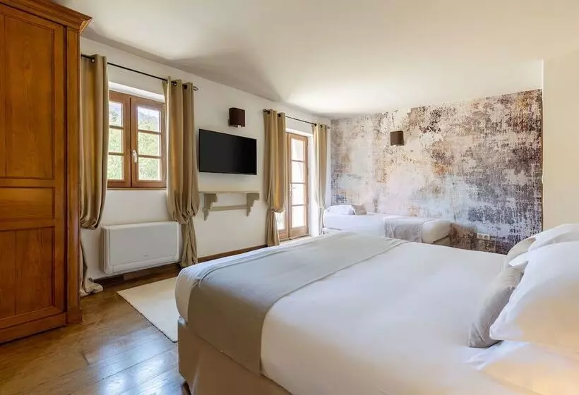 Hotelli Domaine Du Reginu