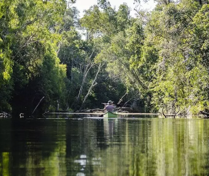 ホテル Ferns Hideaway Resort