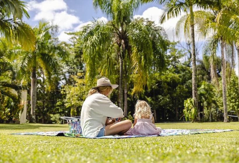 בית מלון כפרי Ferns Hideaway Resort