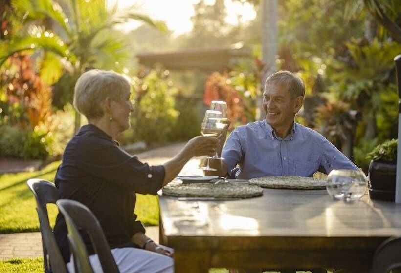 בית מלון כפרי Ferns Hideaway Resort