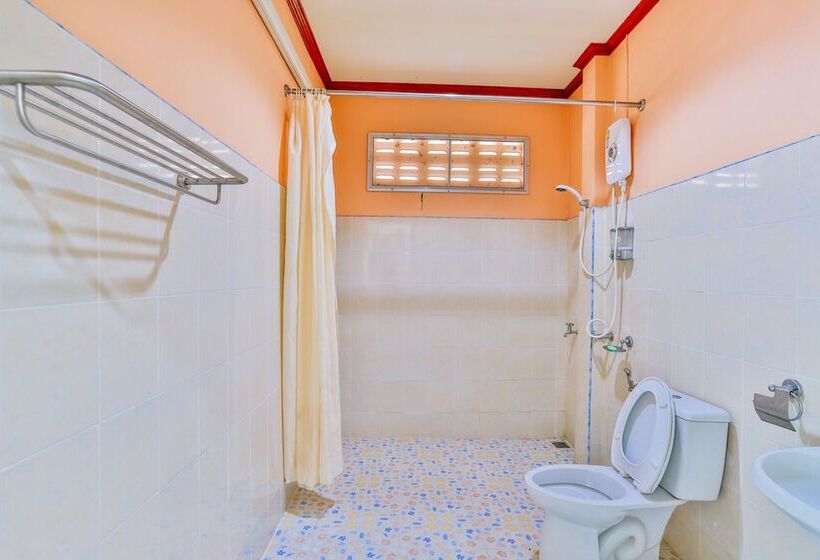 Hotelli Ingthara Resort