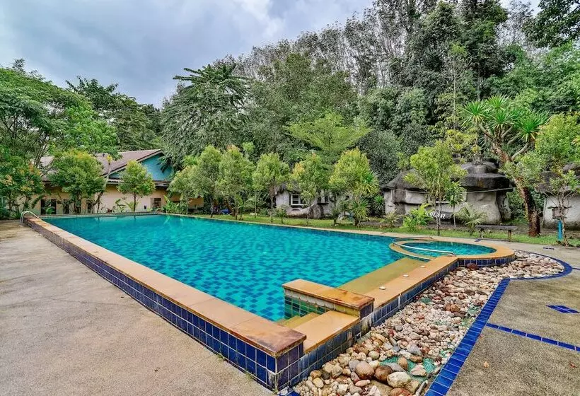 Hotelli Ingthara Resort