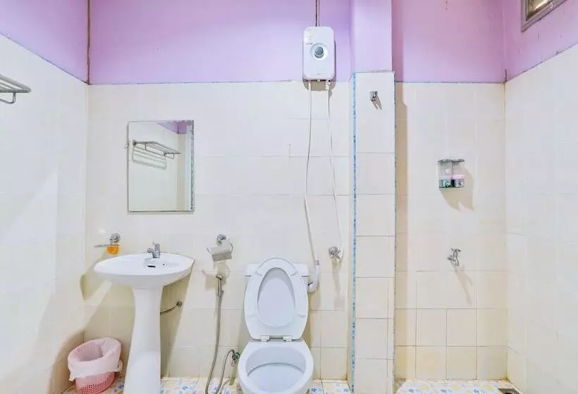 Hotelli Ingthara Resort