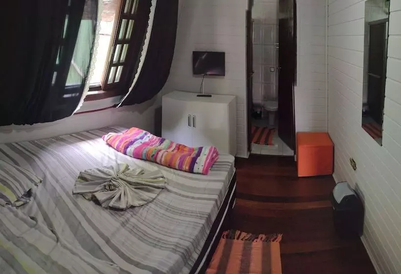 ホテル Pousada Alojaki Hostel