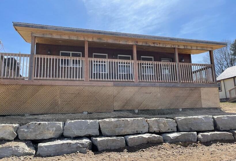 فندق Riverdale Resort