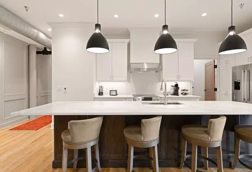 Hotelli The Kress Brunswick