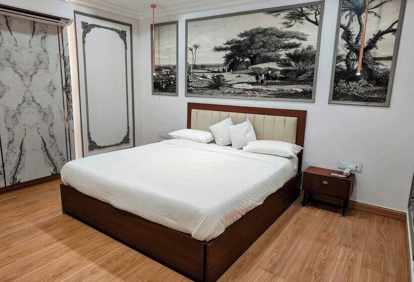 Lake View Hotel And Resort