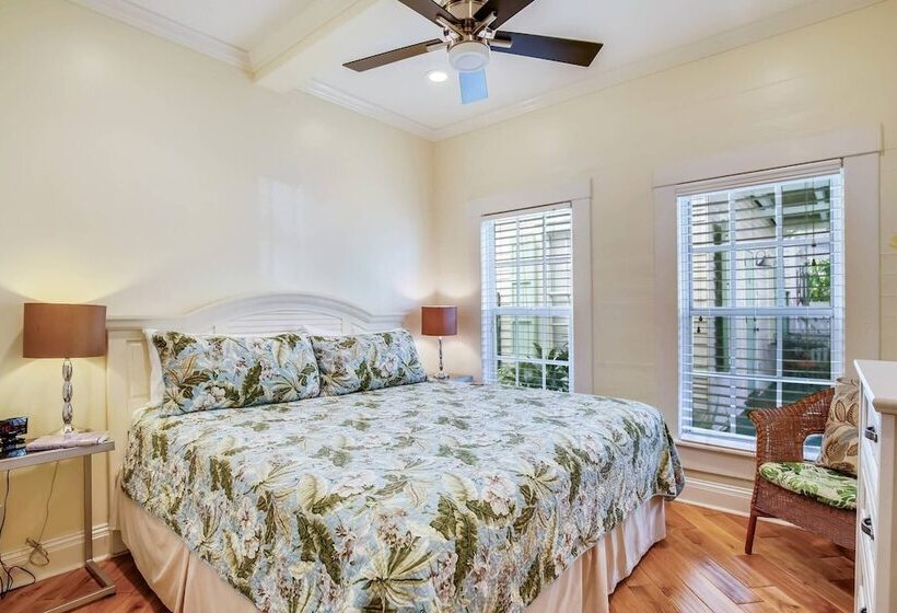 Paradise Place By Avantstay Key West Old Town Condo W/ Shared Pool