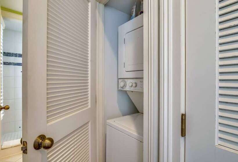 Paradise Place By Avantstay Key West Old Town Condo W/ Shared Pool