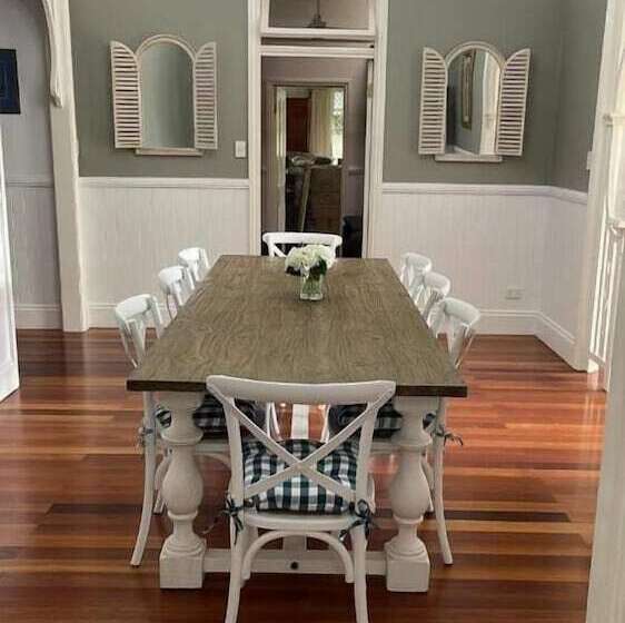 ペンション Emirau