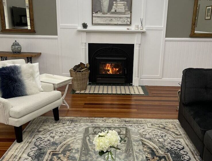 ペンション Emirau