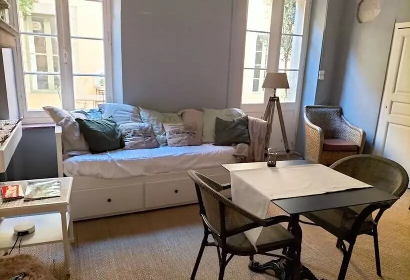 ペンション Les Chambres De La Villa Eugénie