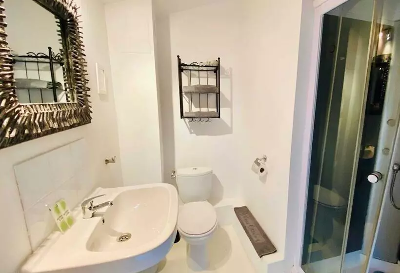 ペンション Les Chambres De La Villa Eugénie