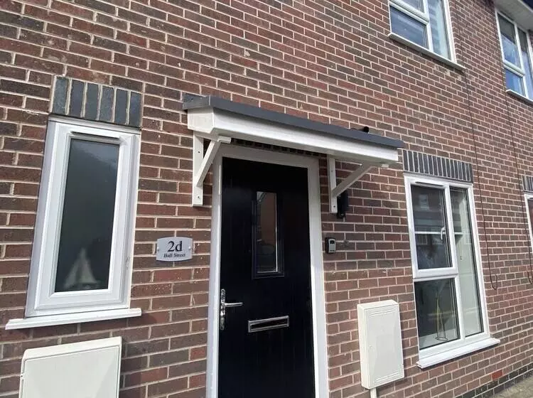 اقامتگاه Blackpool Abode  Silver Sands