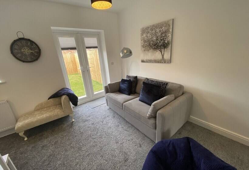 إقامة Blackpool Abode Silver Sands