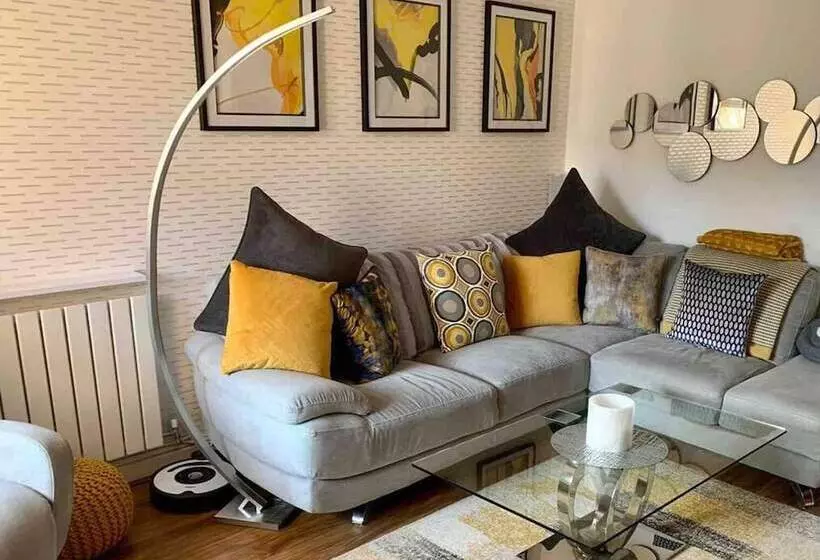 レジデンス Charming 3 Bed House In Bedworth Nec, Bhx Airport