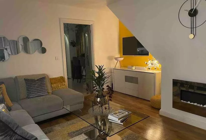 レジデンス Charming 3 Bed House In Bedworth Nec, Bhx Airport
