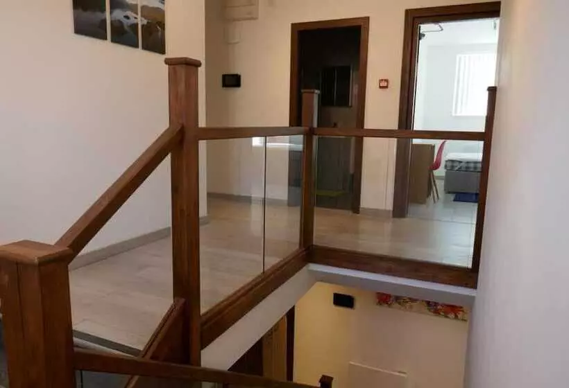 レジデンス Immaculate 12 Bed House Good Amenities In Wigan