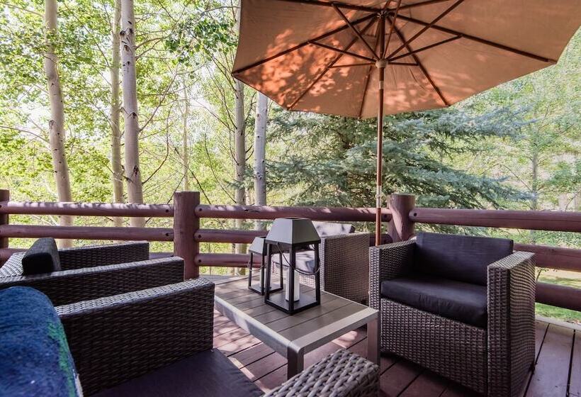 Scarlett By Avantstay Spacious Mountain Home W/ Gorgeous Views & Hot Tub